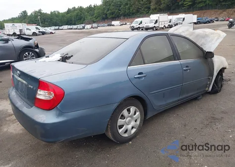 2004 Toyota Camry Le from USA, damaged, VIN 4T1BE32K14U853625